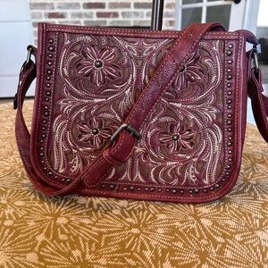 P&G Concealed Carry Western Crossbody Bag